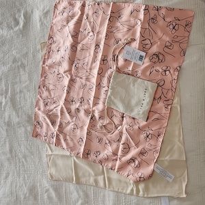 Lark & Ives scarf set